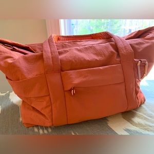 Lululemon On My Level duffle bag - rustic coral gym bag